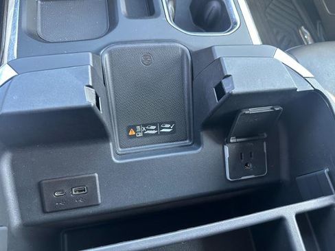 Used 2022 Chevrolet Silverado 1500 LT Trail Boss w/ Convenience Package II AWD/4WD image 41