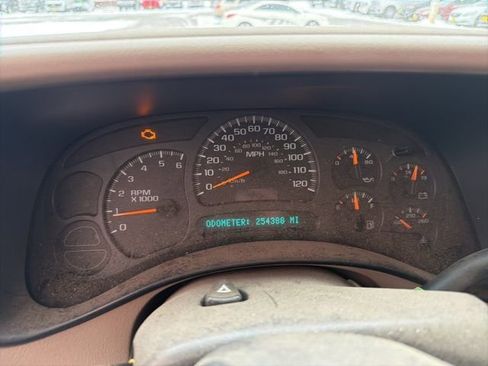 Used 2003 Chevrolet Suburban LT w/ LT Preferred Equipment Group image 12