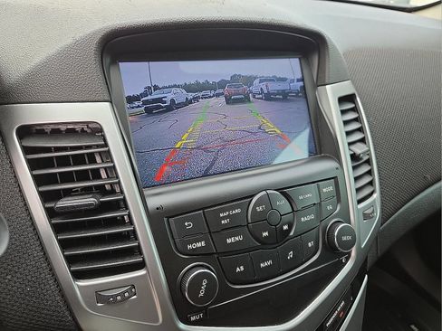 Used 2014 Chevrolet Cruze Eco FWD image 8