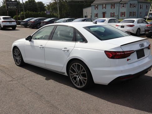 Used 2024 Audi S4 Premium Plus w/ Premium Plus Package image 7