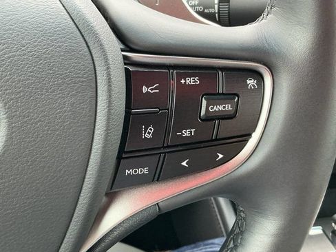 Used 2024 Lexus ES 350 w/ Premium Package FWD image 27