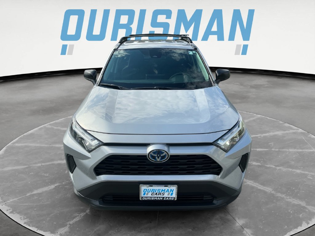 Used 2024 Toyota RAV4 LE AWD/4WD image 9