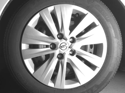 Used 2025 Nissan Sentra S FWD image 12