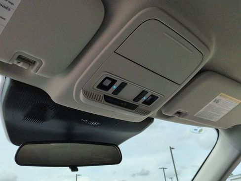 Certified 2025 Ford Explorer Active RWD image 24
