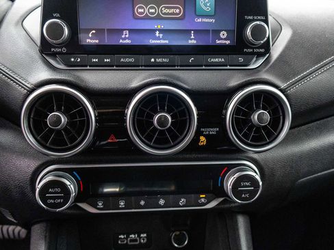 Used 2020 Nissan Sentra SV w/ Electronics Package image 31