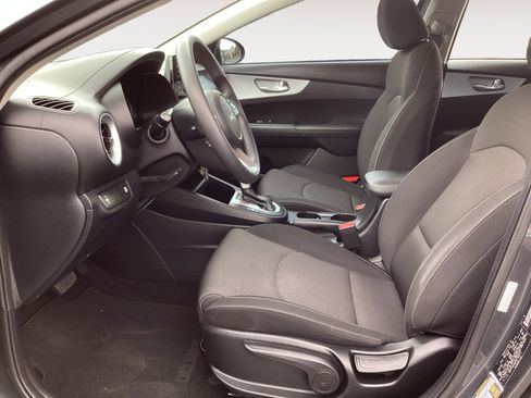 Used 2024 Kia Forte LXS image 24