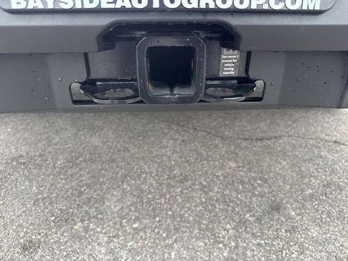 Used 2024 Nissan Pathfinder Platinum w/ Black Appearance Package image 46