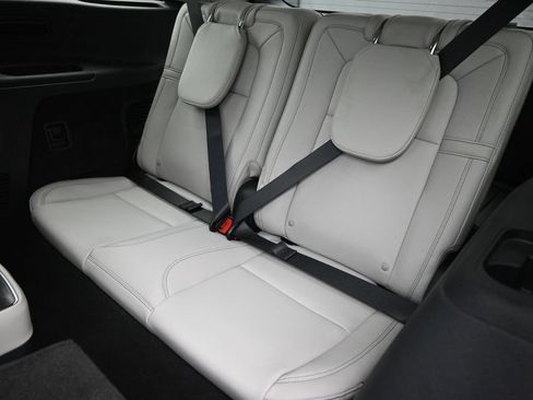 Used 2025 Lincoln Aviator Reserve w/ Equipment Group 201A AWD/4WD image 26