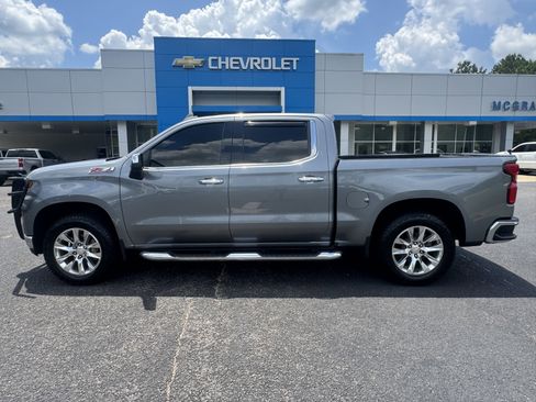 Used 2020 Chevrolet Silverado 1500 LTZ w/ LTZ Premium Package image 1