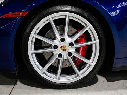 Used 2020 Porsche 911 Carrera S image 46