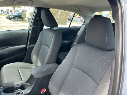 Used 2023 Toyota Corolla LE image 19