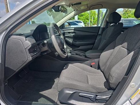 Used 2025 Honda Accord LX image 22