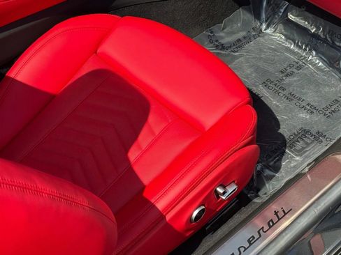 Used 2024 Maserati GranCabrio Trofeo image 36
