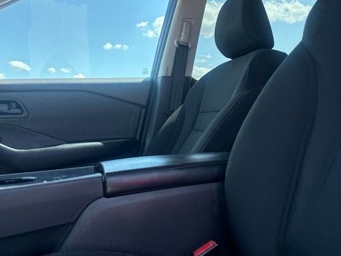 Certified 2023 Nissan Rogue S FWD image 37