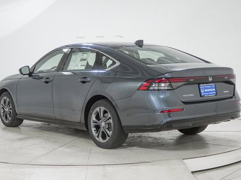 New 2026 Honda Accord EX-L image 5