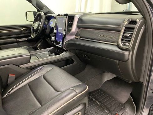 Used 2019 RAM 1500 Limited image 38