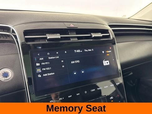 Used 2024 Hyundai Tucson Limited AWD/4WD image 16