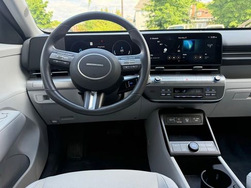 Certified 2024 Hyundai Kona SEL FWD image 22