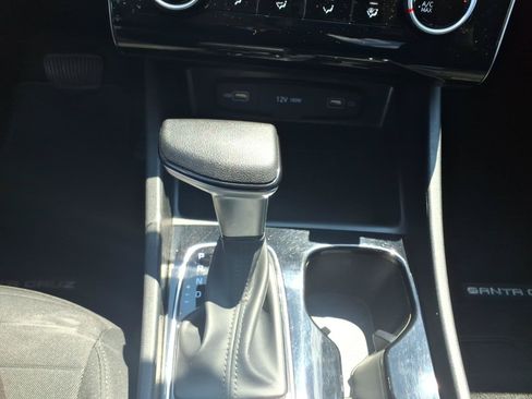 Certified 2022 Hyundai Santa Cruz SEL AWD/4WD image 25