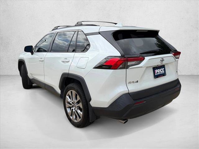 Used 2023 Toyota RAV4 XLE Premium FWD image 8