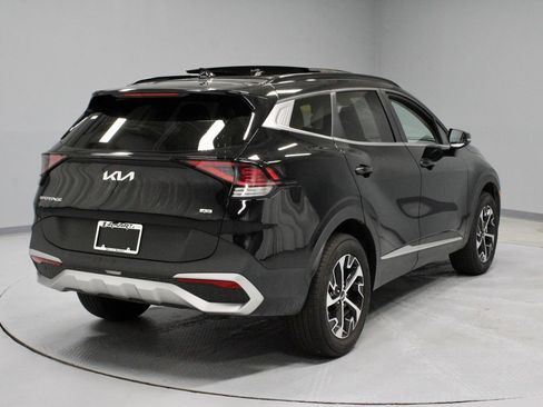 Used 2025 Kia Sportage EX w/ Premium Package AWD/4WD image 11