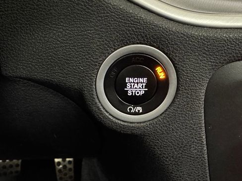 Used 2021 Dodge Charger R/T w/ Harman/Kardon Audio Group image 22