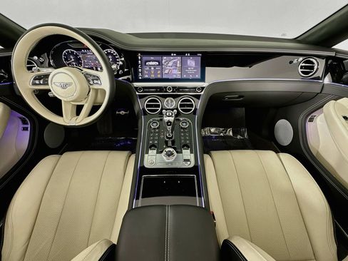 Certified 2024 Bentley Continental GT AWD/4WD image 4