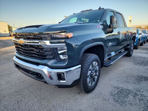 New 2026 Chevrolet Silverado 2500 LT w/ Texas Edition image 2