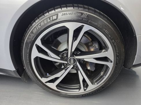 Used 2022 Audi e-tron GT Prestige AWD/4WD image 17