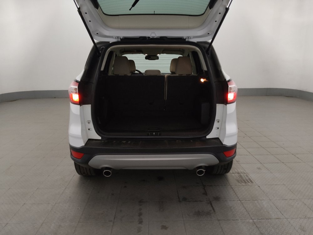 Used 2018 Ford Escape SE w/ Ford Safe & Smart Package AWD/4WD image 29