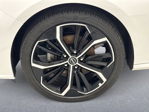 Used 2024 Nissan Altima 2.5 SR image 21