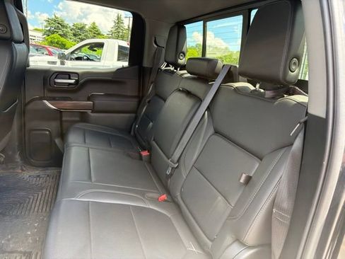 Used 2020 GMC Sierra 1500 SLT w/ SLT Premium Plus Package AWD/4WD image 17