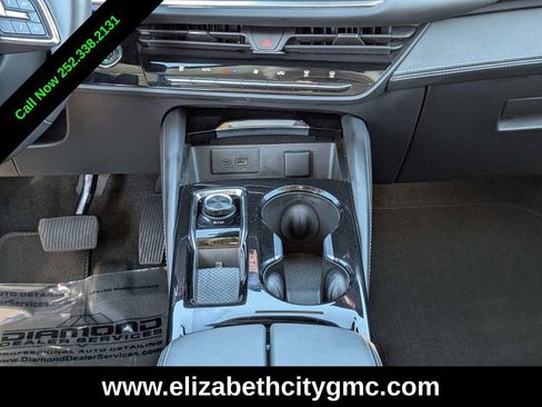 Used 2025 Buick Envision Preferred image 21