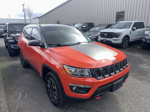 Used 2021 Jeep Compass Trailhawk w/ Convenience Group image 2