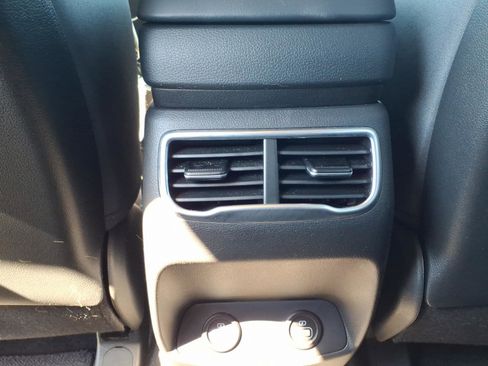 Used 2023 Hyundai Santa Fe SE AWD/4WD image 18