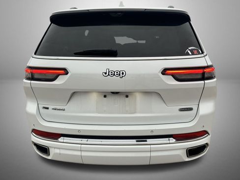 Used 2021 Jeep Grand Cherokee L Overland w/ Advanced Protech Group III image 2