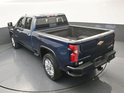 Used 2022 Chevrolet Silverado 2500 High Country w/ Z71 Off-Road Package AWD/4WD image 65