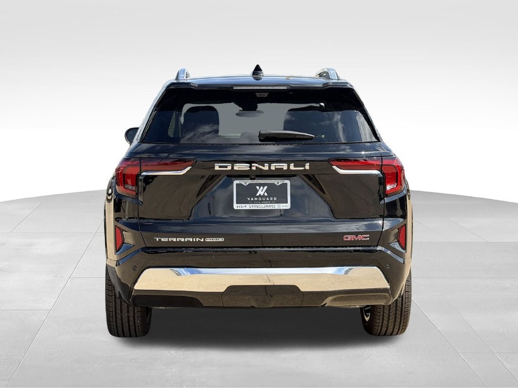 New 2027 GMC Terrain Denali w/ LPO, Floor Liner Package AWD/4WD image 4