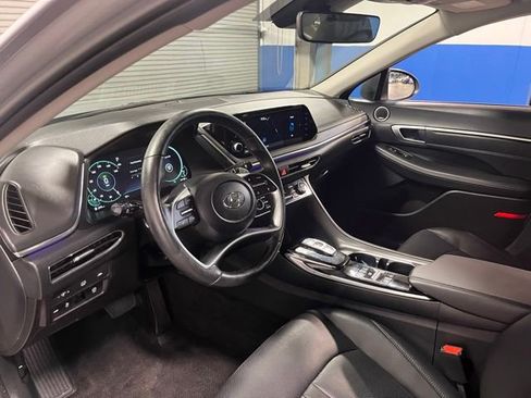Used 2023 Hyundai Sonata Limited image 22