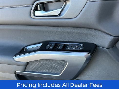 New 2026 Nissan Pathfinder SL w/ SL Premium Package AWD/4WD image 24