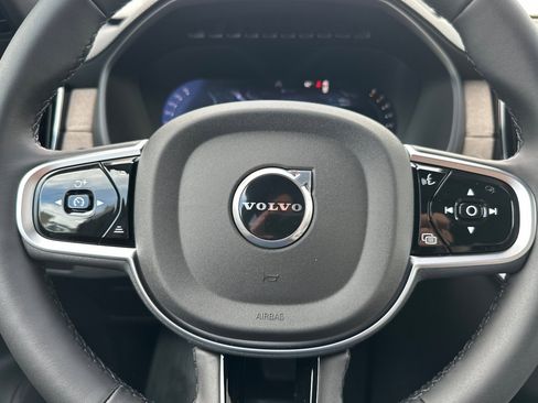 New 2026 Volvo XC90 B6 Ultra image 21