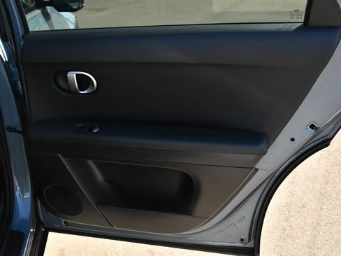 Used 2024 Hyundai Ioniq 5 SE RWD image 42