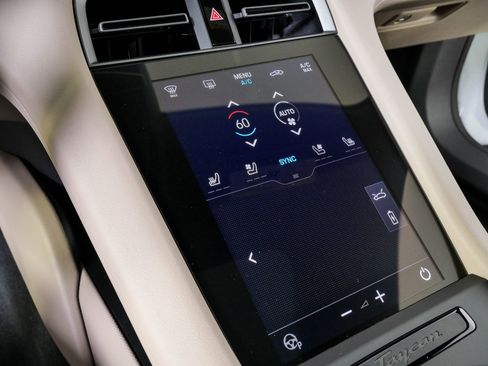 New 2026 Porsche Taycan AWD/4WD image 18