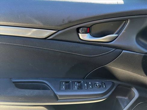 Used 2021 Honda Civic EX image 11