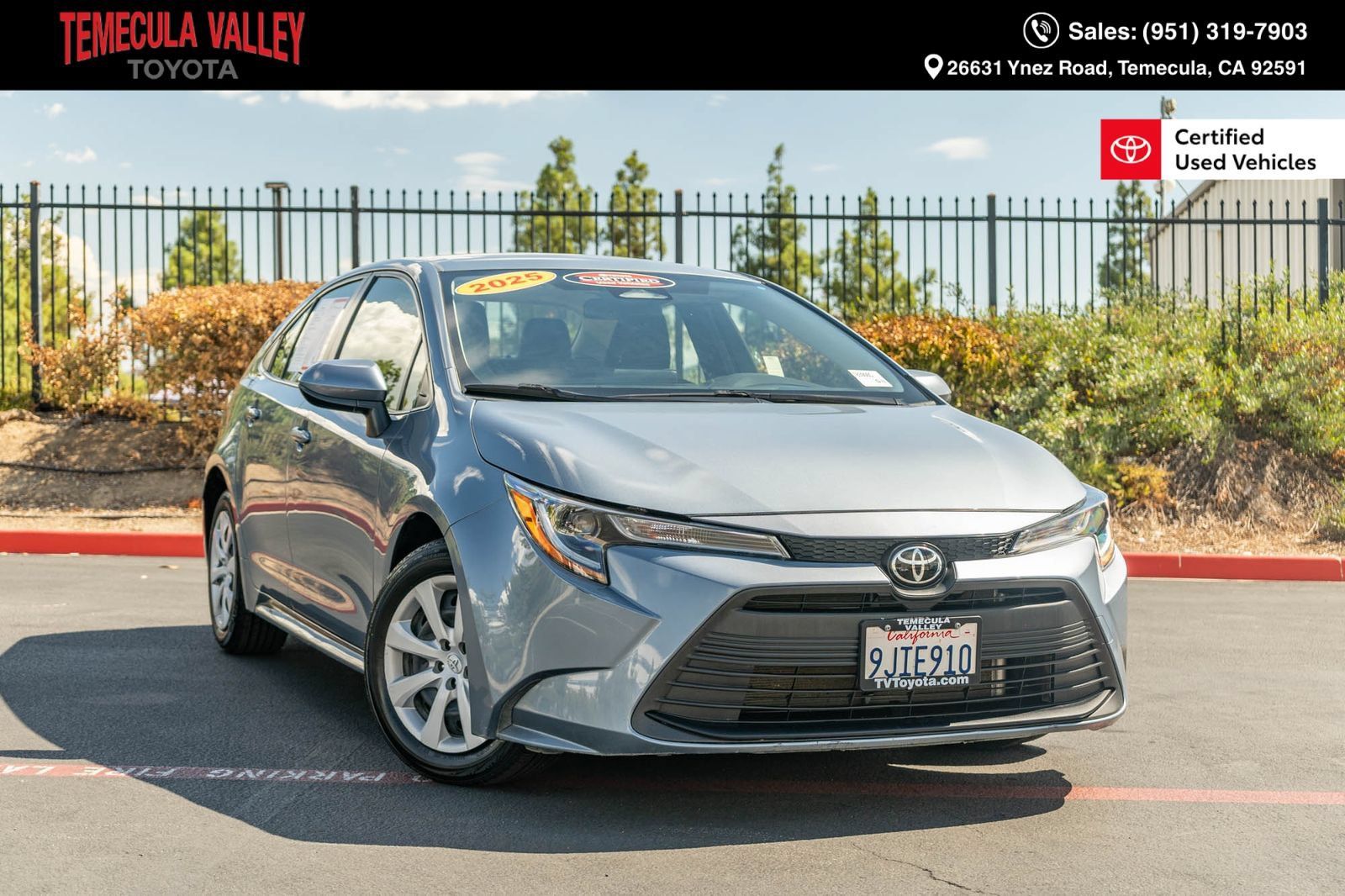Certified 2024 Toyota Corolla LE FWD image 1