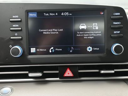 Used 2023 Hyundai Elantra SEL