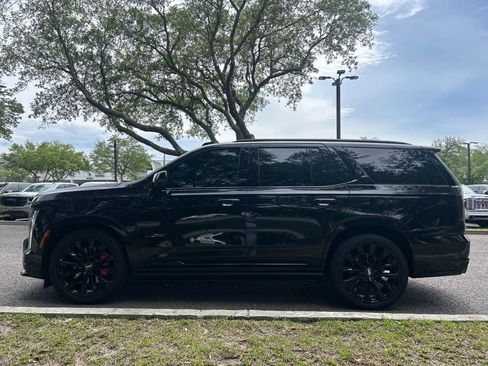 Certified 2026 Cadillac Escalade V w/ LPO, ONYX Package AWD/4WD image 1