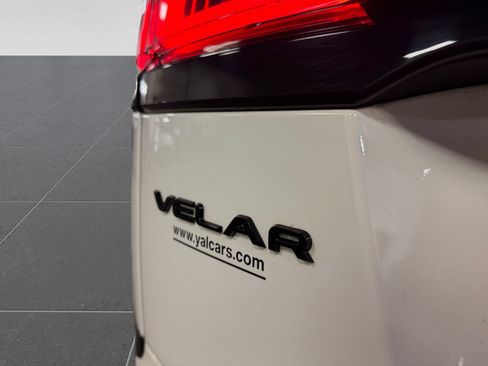 Used 2019 Land Rover Range Rover Velar S AWD/4WD image 45