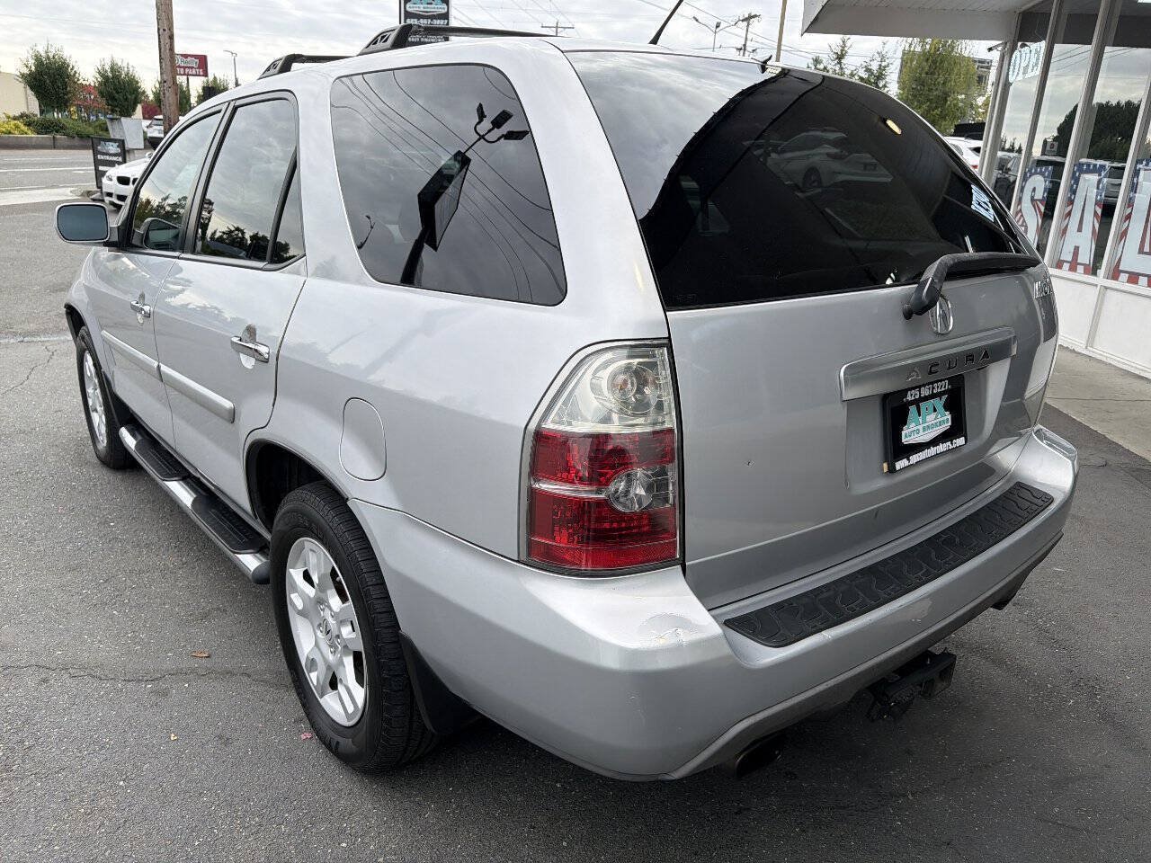 Used 2004 Acura MDX Touring AWD/4WD image 4