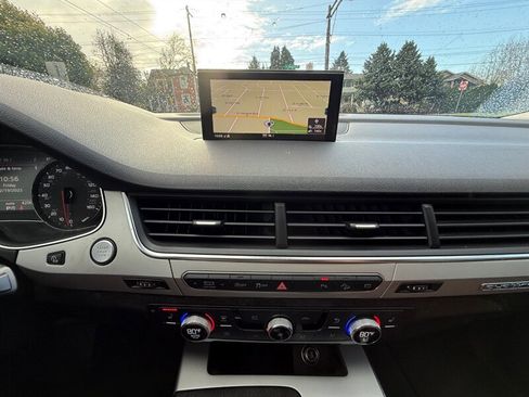 Used 2019 Audi Q7 2.0T Premium w/ Convenience Package image 18